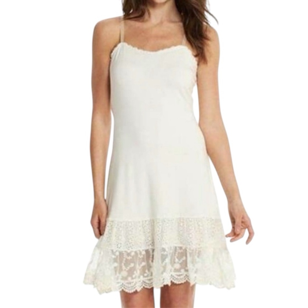 Matilda Jane "Spoonful of Sugar" Ivory Lace Mini Dress w/scallop detail Size M